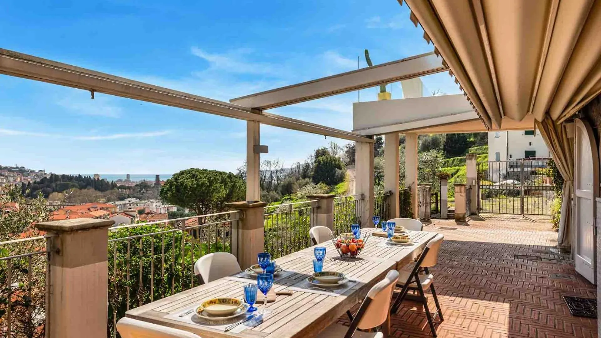 Villa Bianca, Terre Marine La Spezia Italy